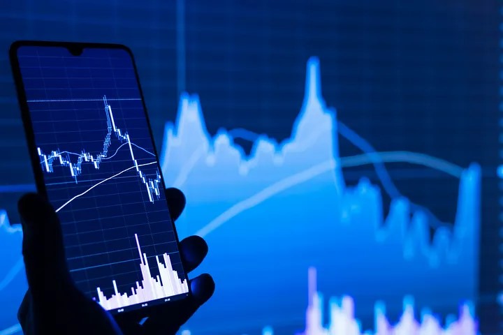 Turn Research into Revenue: Next-Gen Quant Platforms for Securities Firms
